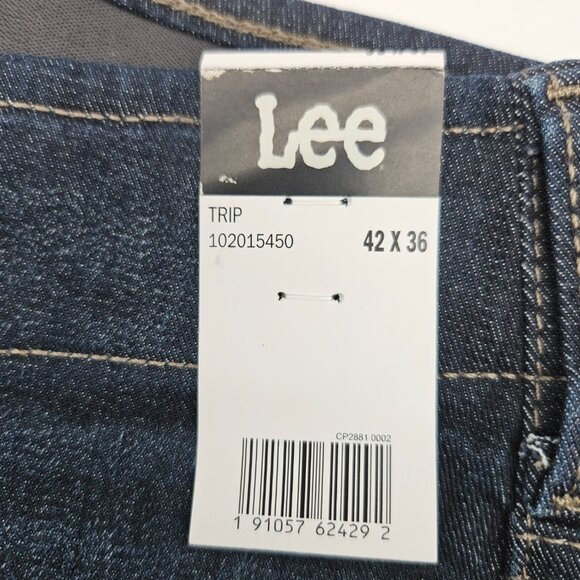 Lee Mens Extreme Motion Slim Straight Jean with Flex Waistband 42x36 NWT - Picture 3 of 8